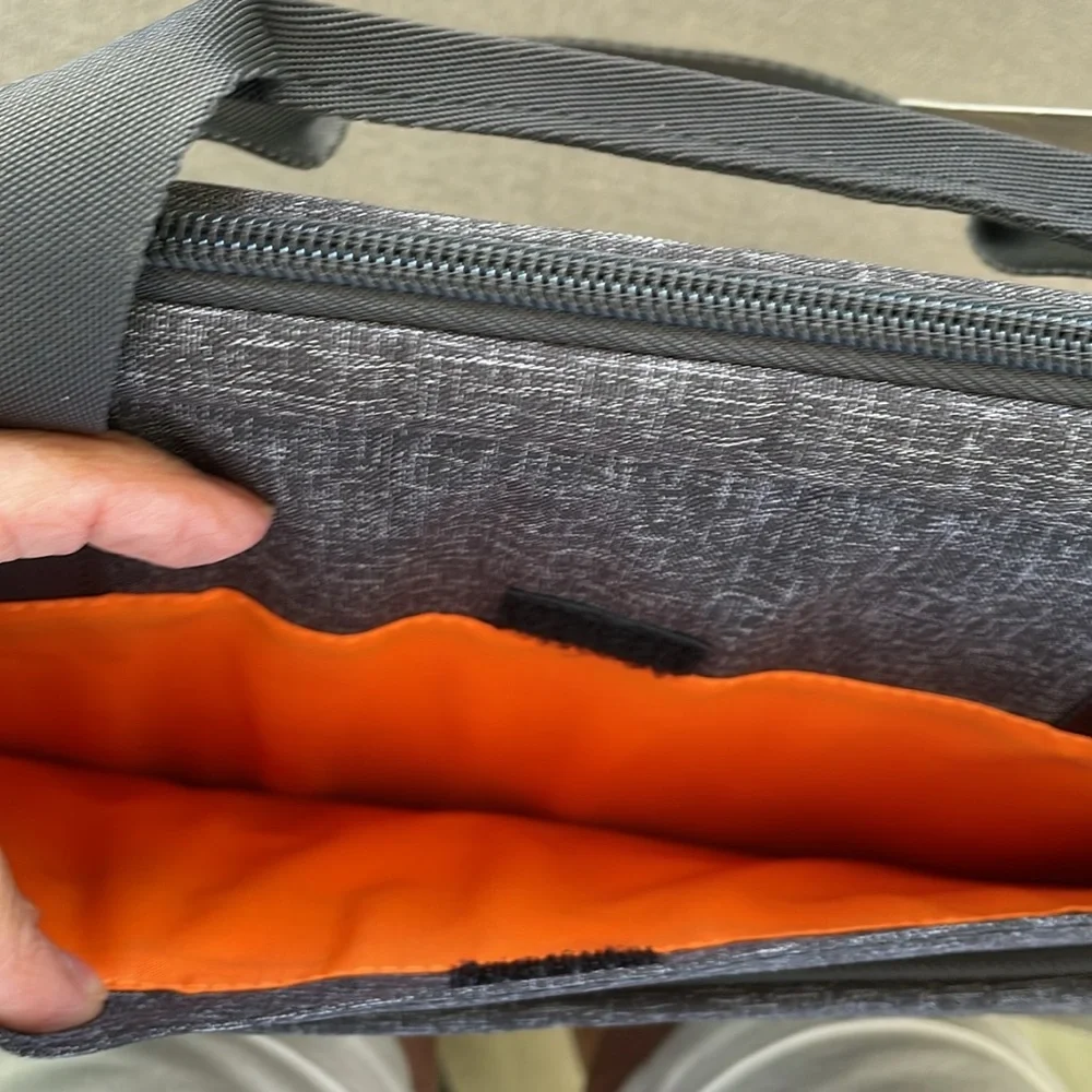 NWT, Higher Ground, Flak Jacket Plus 30 Laptop Bag